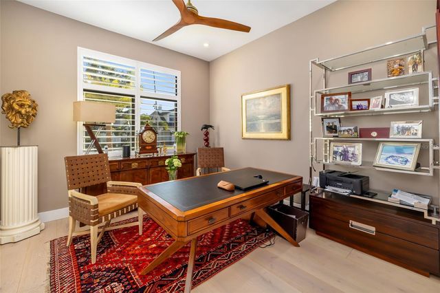 1879 HIBISCUS STREET, Sarasota, FL 34239