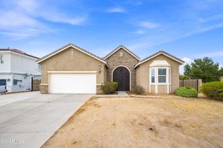 36458 50th Street, Palmdale, CA 93552