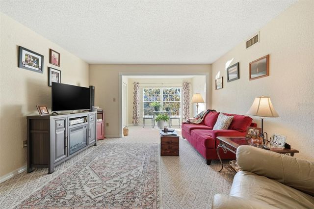 110 N TREMAIN STREET 109, Mount Dora, FL 32757