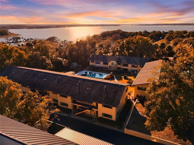 110 N TREMAIN STREET 109, Mount Dora, FL 32757