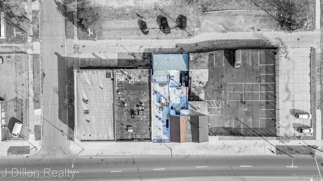 19430 W WARREN Avenue, Detroit, MI 48228