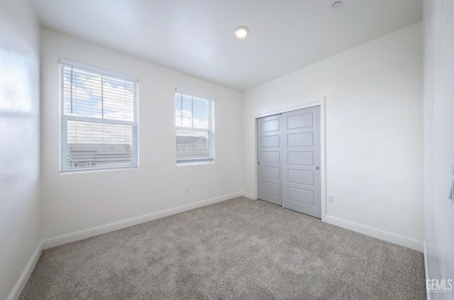 3307 Rustic Woods Lane, Shafter, CA 93263