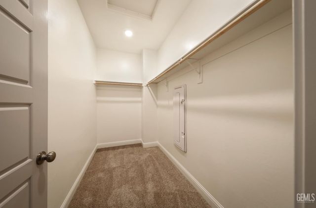 3307 Rustic Woods Lane, Shafter, CA 93263