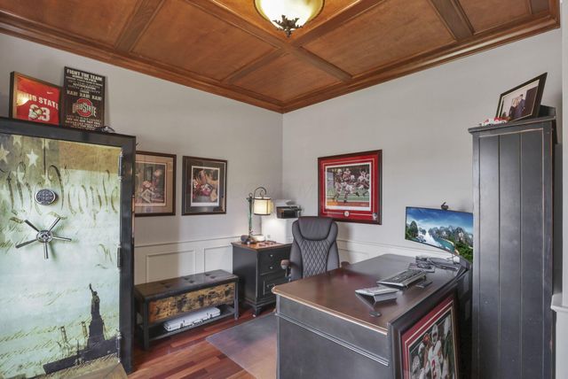 4607 Hirth Hill Road E, Grove City, OH 43123