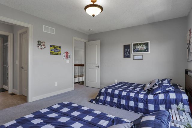4607 Hirth Hill Road E, Grove City, OH 43123