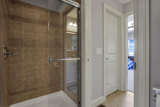 4607 Hirth Hill Road E, Grove City, OH 43123