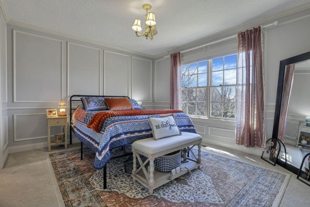 4607 Hirth Hill Road E, Grove City, OH 43123
