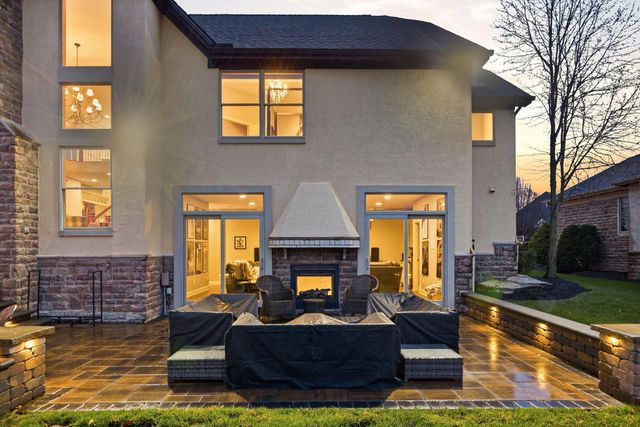 4607 Hirth Hill Road E, Grove City, OH 43123