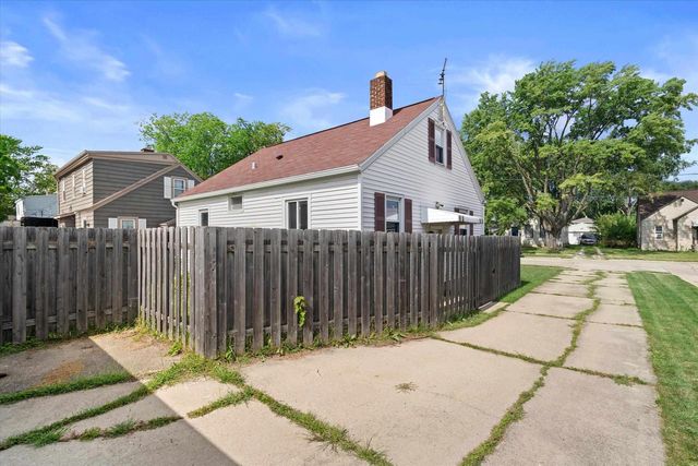 819 MULLET PLACE, Green Bay, WI 54304