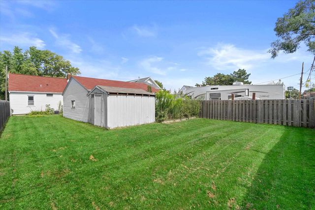 819 MULLET PLACE, Green Bay, WI 54304