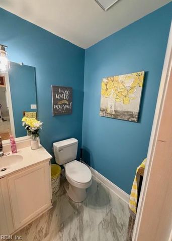 3221 Twinflower LN, Virginia Beach, VA 23453