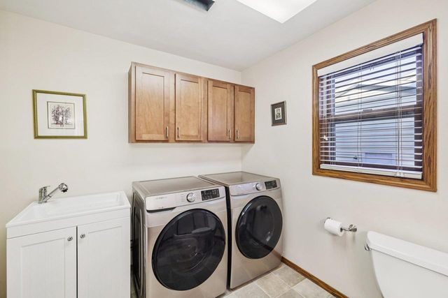 5525 Forge Drive, Madison, WI 53716