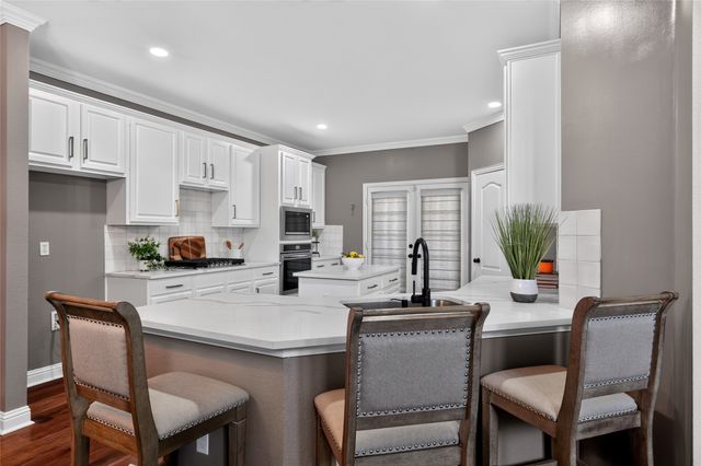 108 Windsor Drive, Murphy, TX 75094
