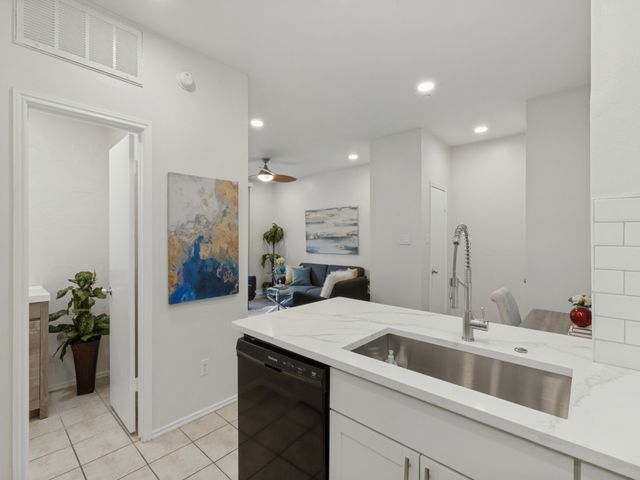 4221 Cole Avenue 102, Dallas, TX 75205