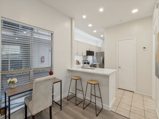 4221 Cole Avenue 102, Dallas, TX 75205