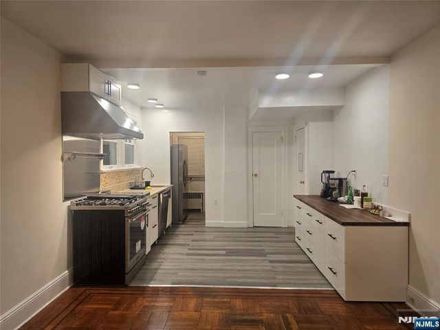401 Conrad Road, Englewood, NJ 07631