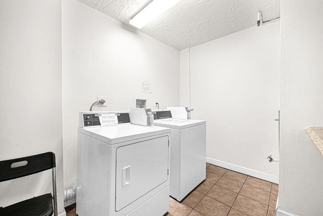 10442 Sunrise Lakes Boulevard 312, Sunrise, FL 33322