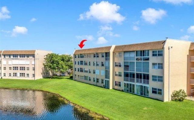 10442 Sunrise Lakes Boulevard 312, Sunrise, FL 33322
