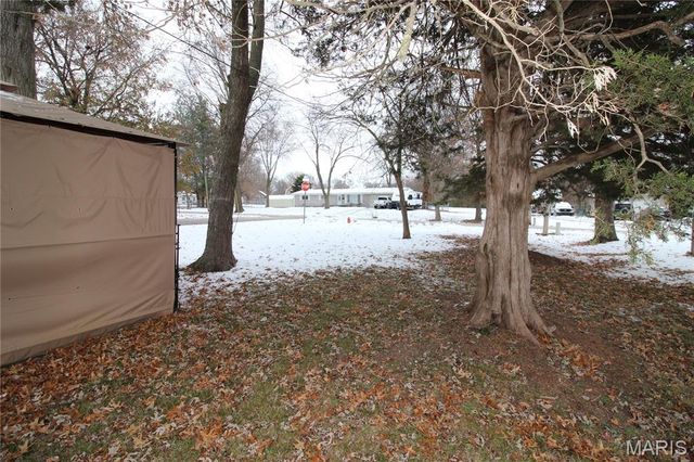 502 Sunset Lane, Montgomery City, MO 63361