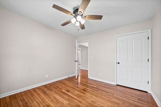 206 Maple St, Adams, TN 37010