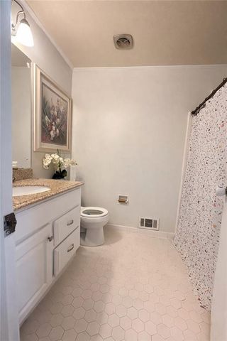 5036 Fox Forest Drive SW, Lilburn, GA 30047