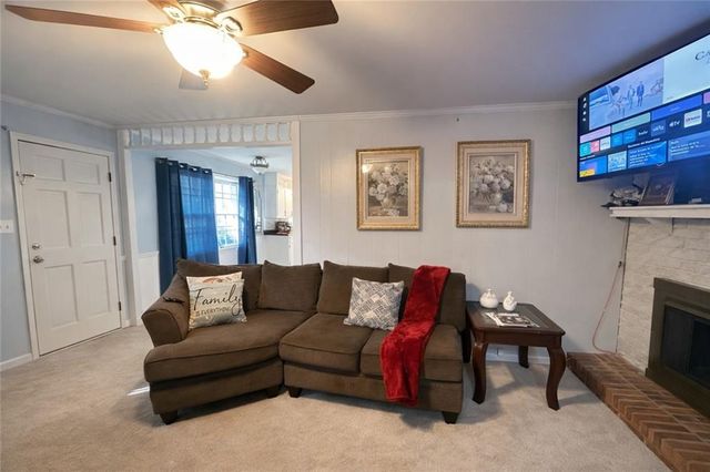 5036 Fox Forest Drive SW, Lilburn, GA 30047