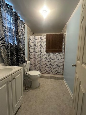 5036 Fox Forest Drive SW, Lilburn, GA 30047