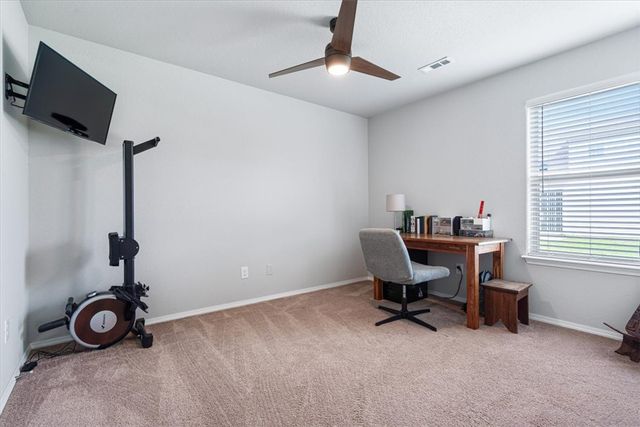 5066 W Colfax Loop, Fayetteville, AR 72704