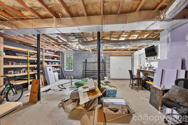 3212 Champion Lane, Lenoir, NC 28645