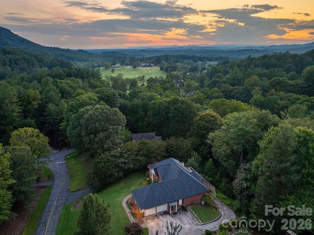 3212 Champion Lane, Lenoir, NC 28645