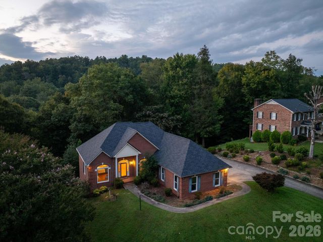 3212 Champion Lane, Lenoir, NC 28645