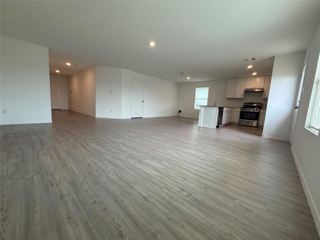 6658 Willow Landing, Converse, TX 78109