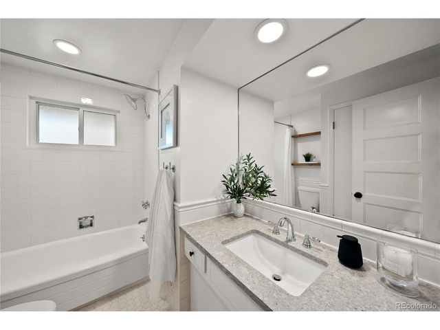 11881 W 26th Ave, Lakewood, CO 80215