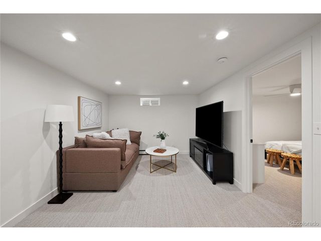 11881 W 26th Ave, Lakewood, CO 80215