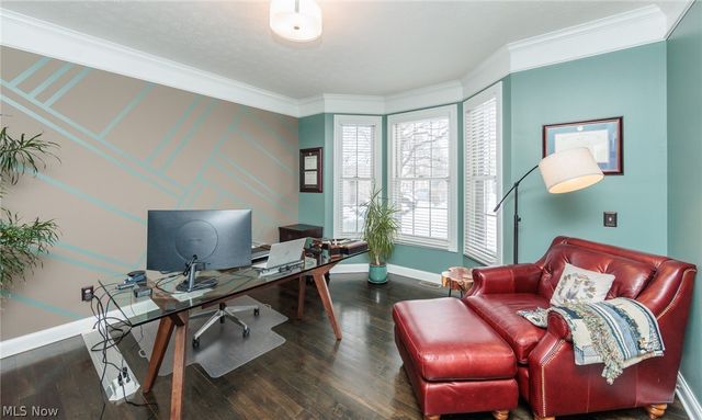 20208 E Donegal Lane, Strongsville, OH 44149