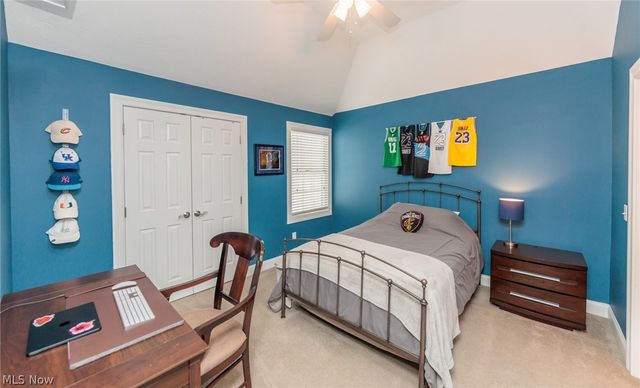 20208 E Donegal Lane, Strongsville, OH 44149