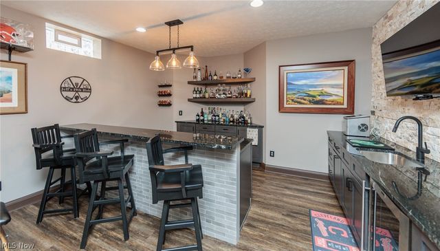 20208 E Donegal Lane, Strongsville, OH 44149