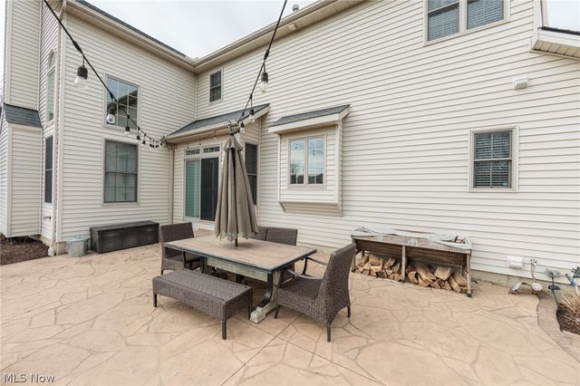 20208 E Donegal Lane, Strongsville, OH 44149