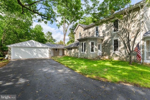 105 E WASHINGTON ST, Remington, VA 22734
