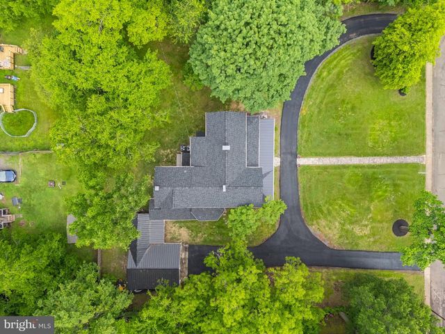 105 E WASHINGTON ST, Remington, VA 22734