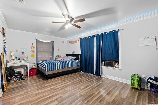 305 Gillette Blvd, San Antonio, TX 78221