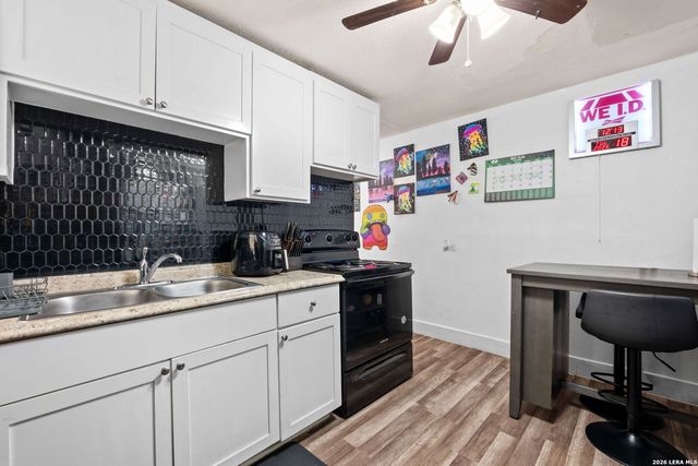 305 Gillette Blvd, San Antonio, TX 78221