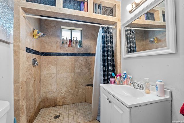 305 Gillette Blvd, San Antonio, TX 78221