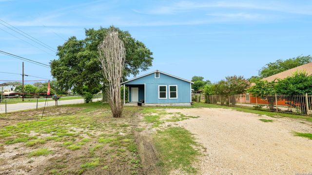 305 Gillette Blvd, San Antonio, TX 78221