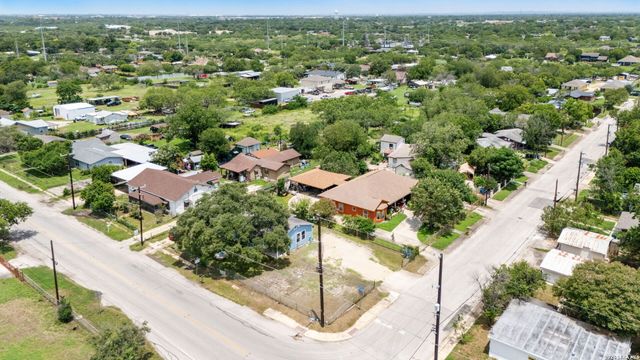 305 Gillette Blvd, San Antonio, TX 78221