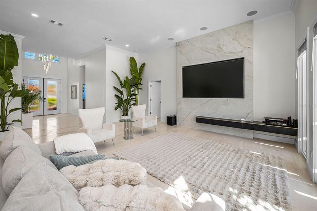 755 116TH AVENUE, Treasure Island, FL 33706