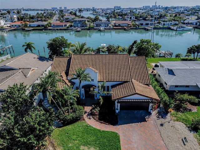 755 116TH AVENUE, Treasure Island, FL 33706