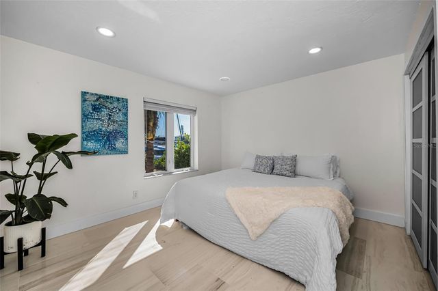 755 116TH AVENUE, Treasure Island, FL 33706