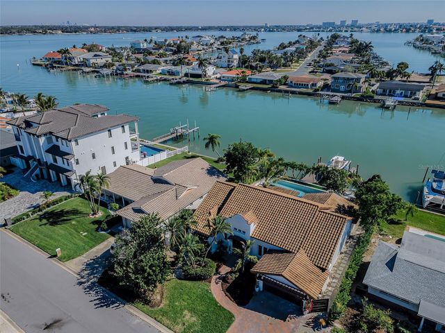 755 116TH AVENUE, Treasure Island, FL 33706