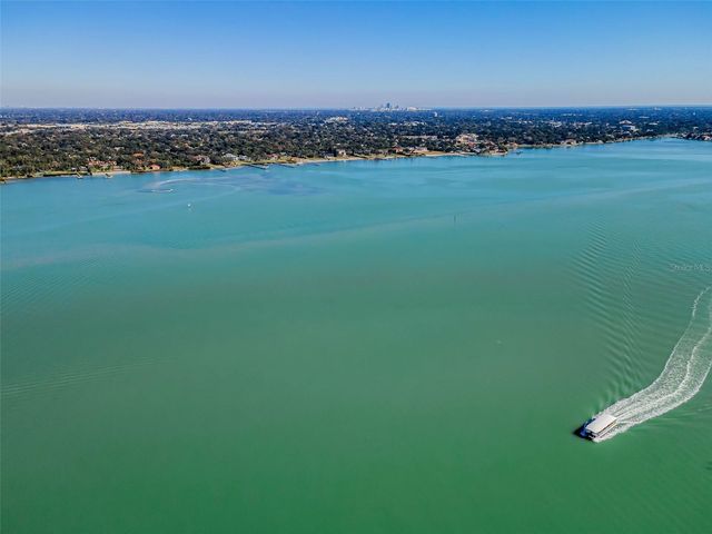 755 116TH AVENUE, Treasure Island, FL 33706